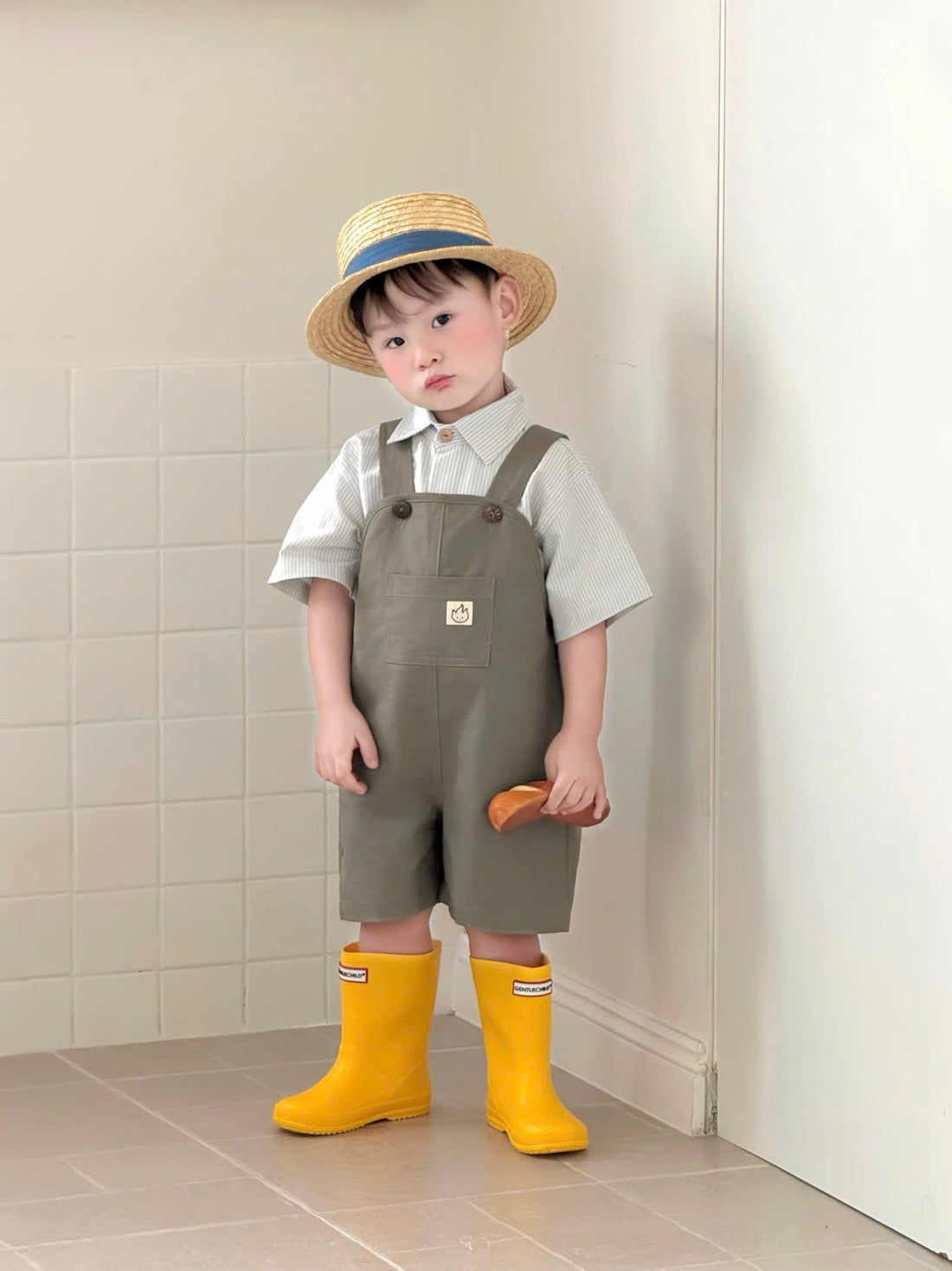 Quần áo mùa hè cho bé: chọn vải, màu, kiểu dáng để con mát mà vẫn xinh